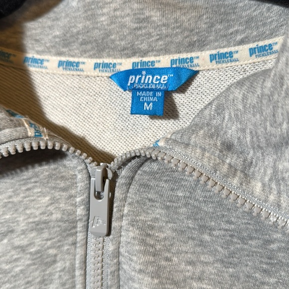 Prince Pickleball / Target collab sweatshirt 1/4 zip M Medium gray crop cropped - Picture 3 of 4